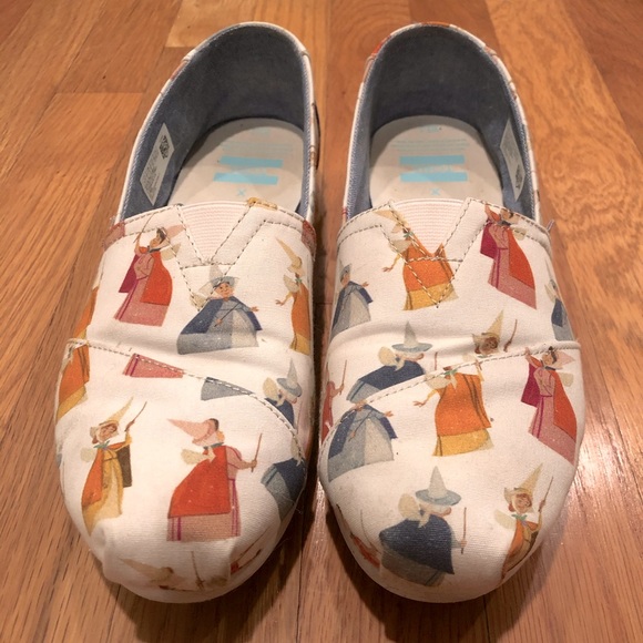 disney toms for women